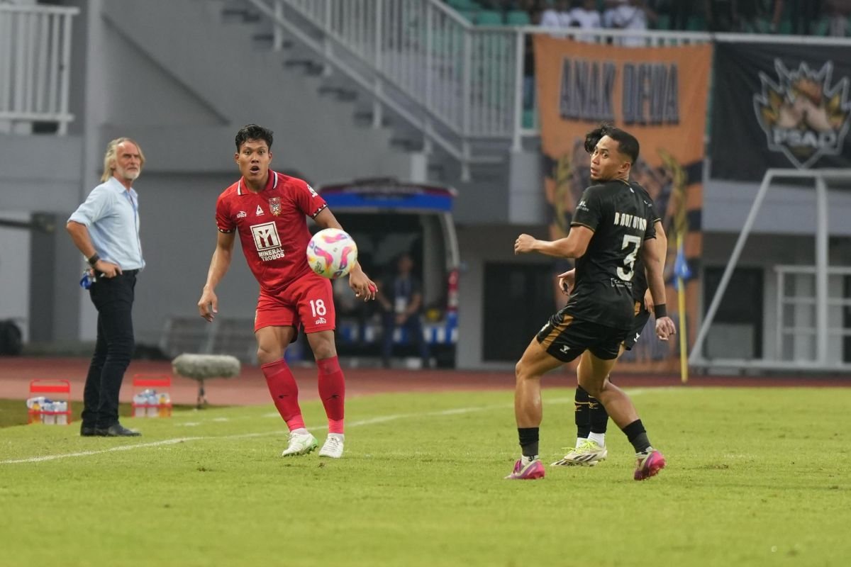 Pelatih Ungkap Kemenangan Dewa United Hasil dari Strategi Matang