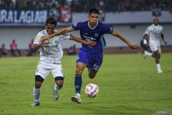 Meski Gagal Menang, Hodak Puji Penampilan Tim Persib