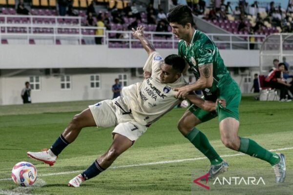 PSS Yakin Taklukkan Persija Meski Tanpa Dua Pemain Andalan