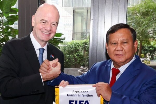 Presiden Prabowo dan Infantino Bahas Peningkatan Sepak Bola di Indonesia